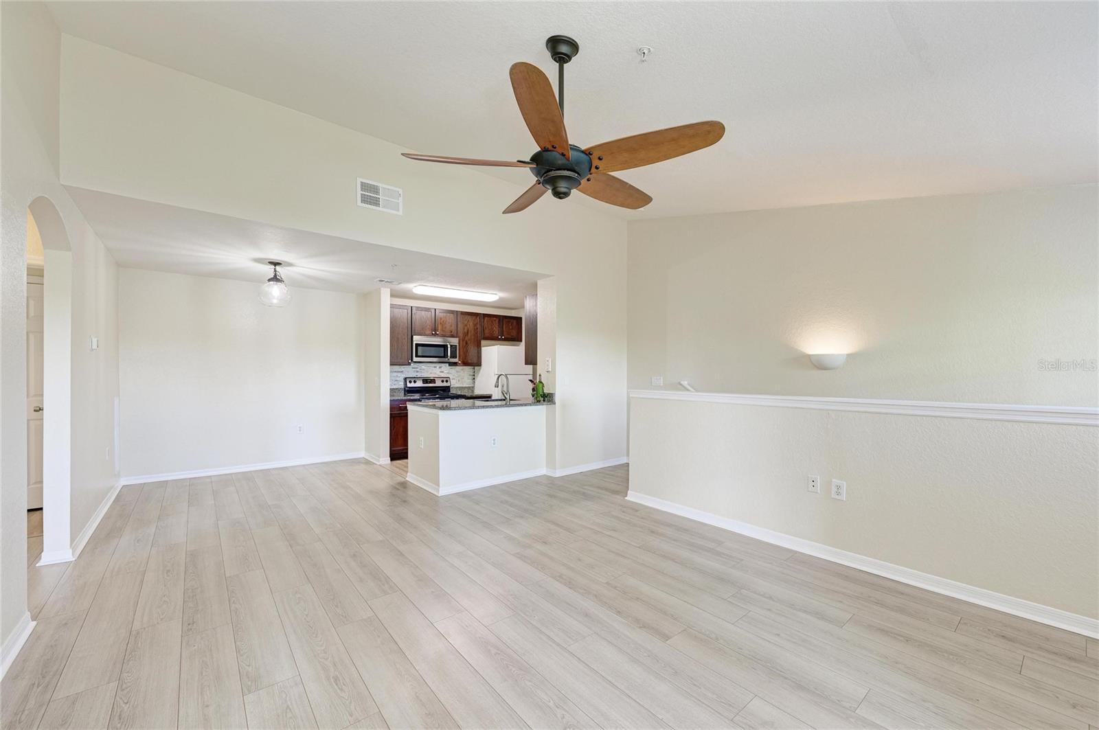 8911 MANOR LOOP #207 — photo 21