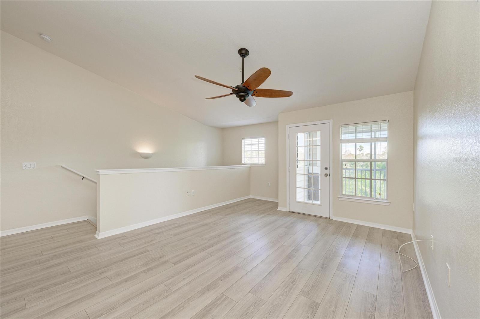 8911 MANOR LOOP #207 — photo 12