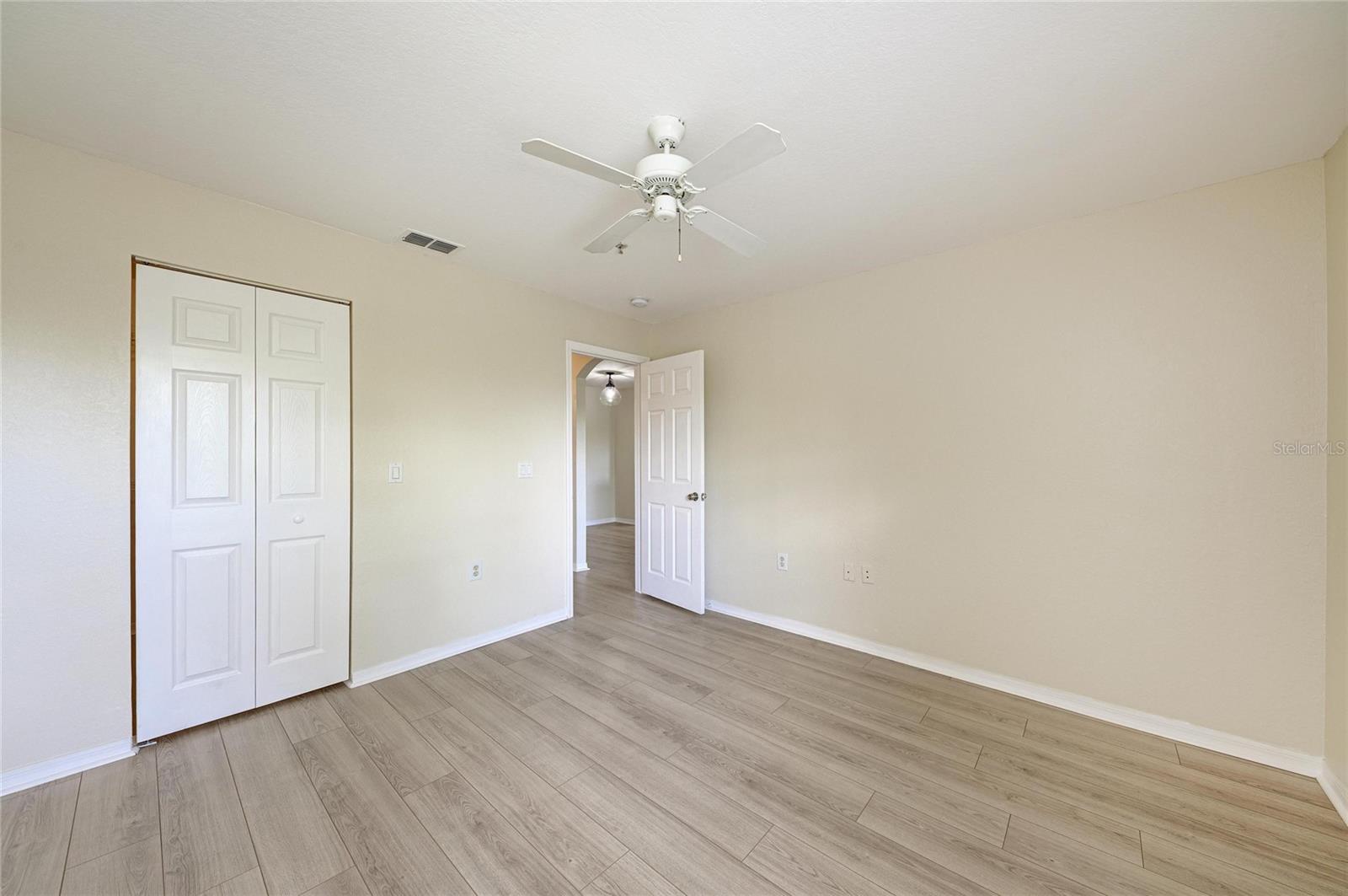8911 MANOR LOOP #207 — photo 35