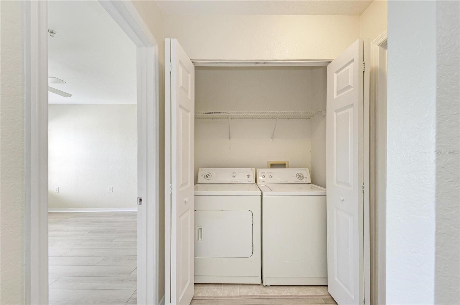 8911 MANOR LOOP #207 — photo 41