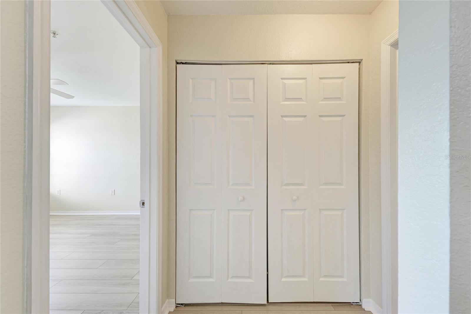 8911 MANOR LOOP #207 — photo 40