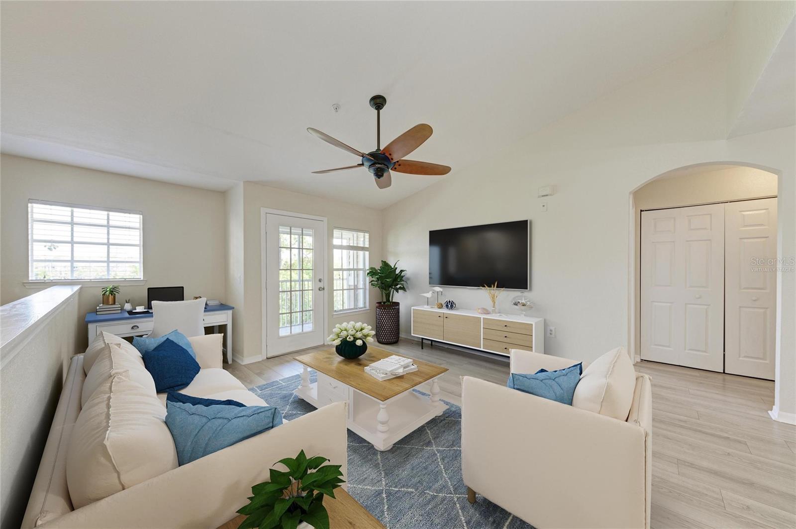 8911 MANOR LOOP #207 — photo 15