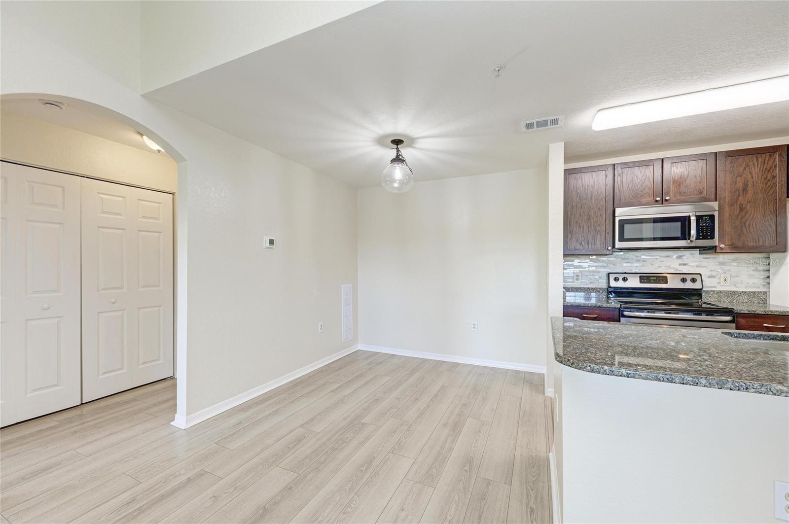 8911 MANOR LOOP #207 — photo 24