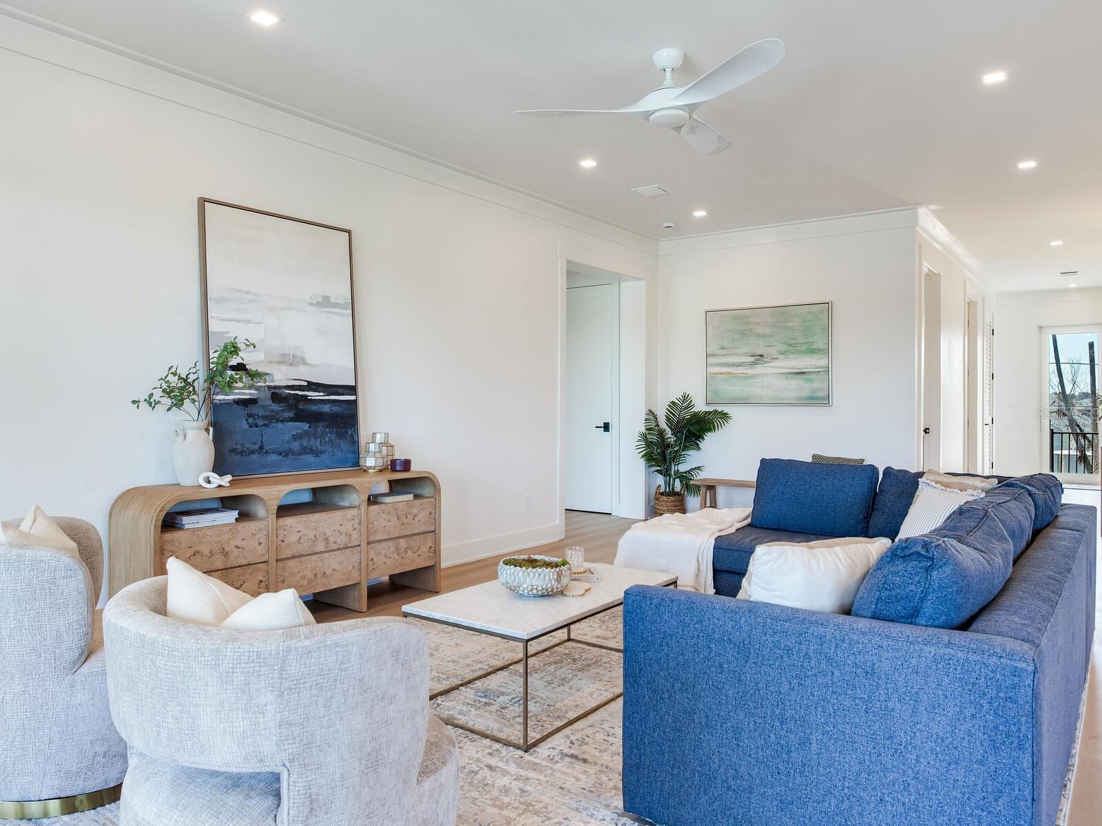 17030 DOLPHIN DR — photo 13