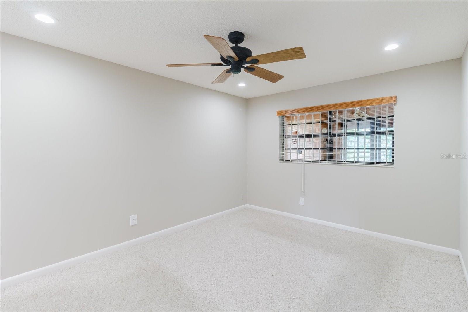 8222 LA SERENA DR — photo 39
