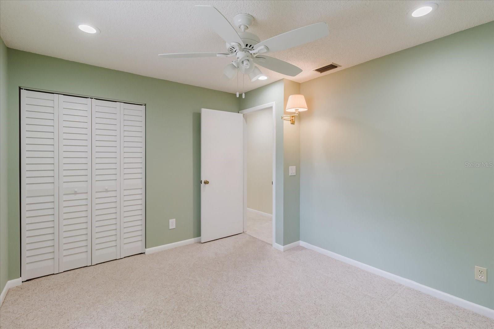 8222 LA SERENA DR — photo 52