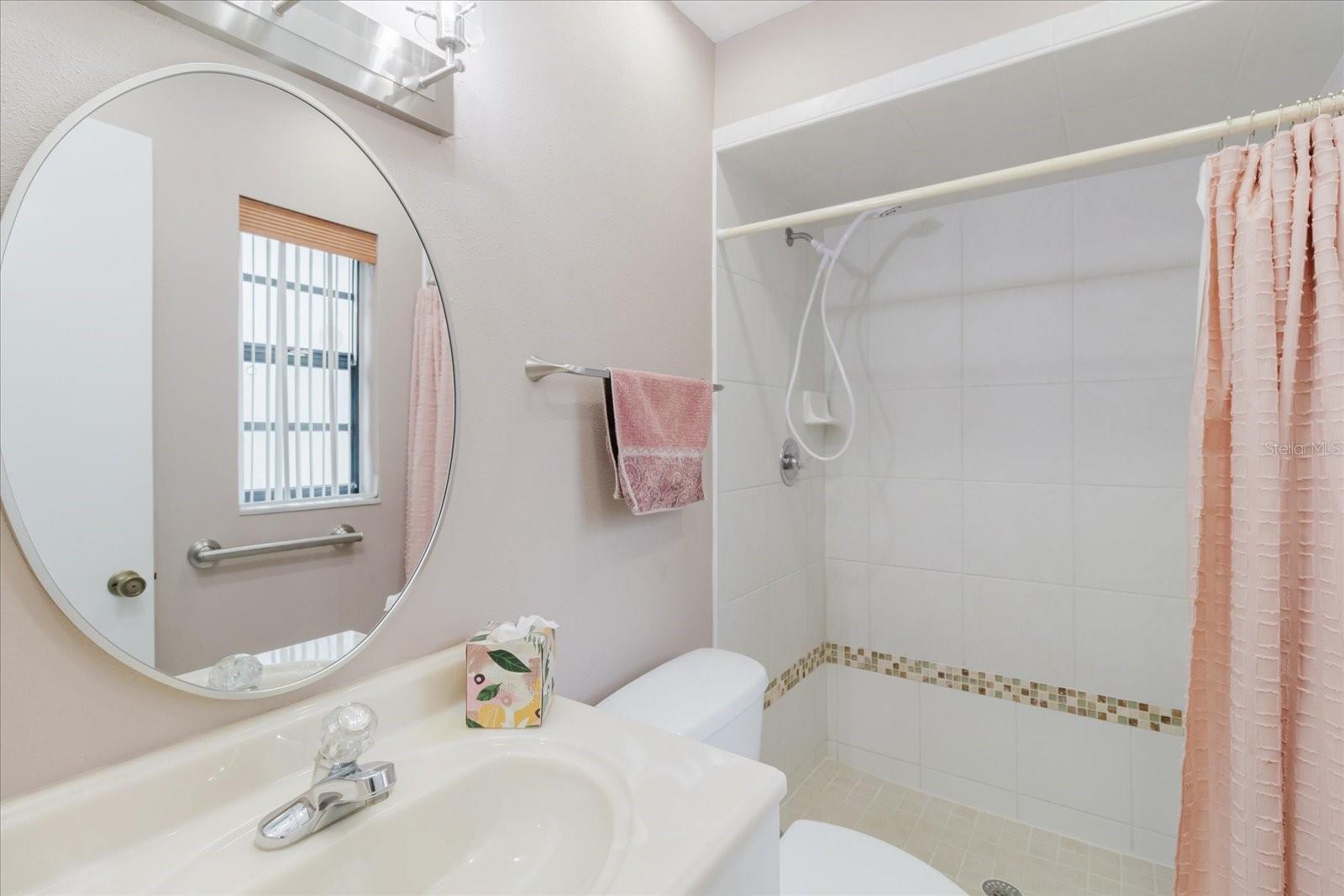 8222 LA SERENA DR — photo 47