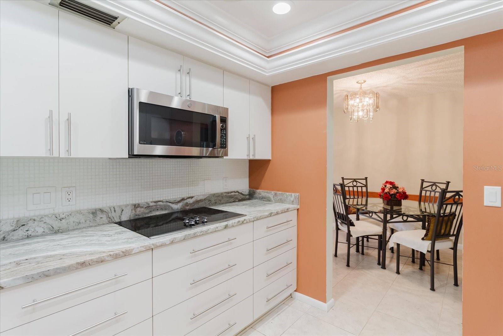 8222 LA SERENA DR — photo 30