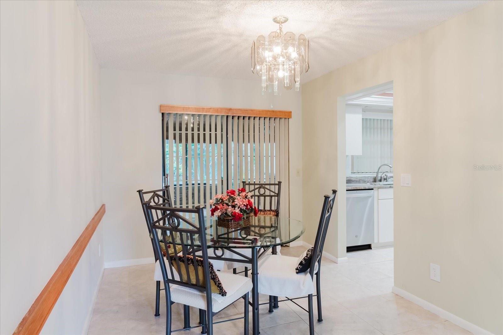 8222 LA SERENA DR — photo 21
