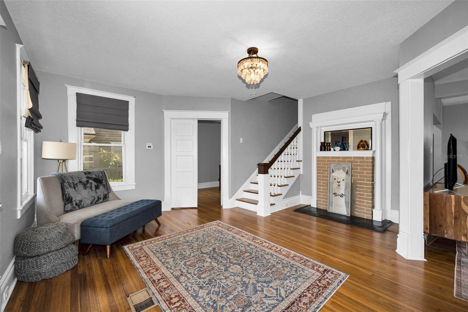133 N PINELLAS AVE — photo 15