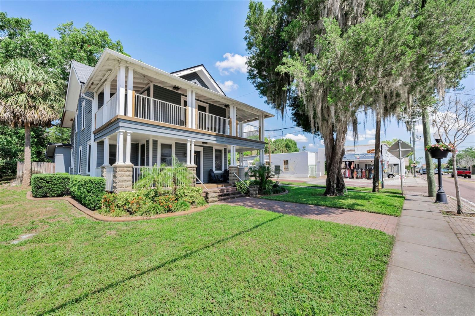 133 N PINELLAS AVE — photo 4