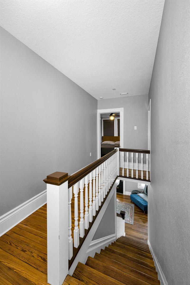 133 N PINELLAS AVE — photo 36