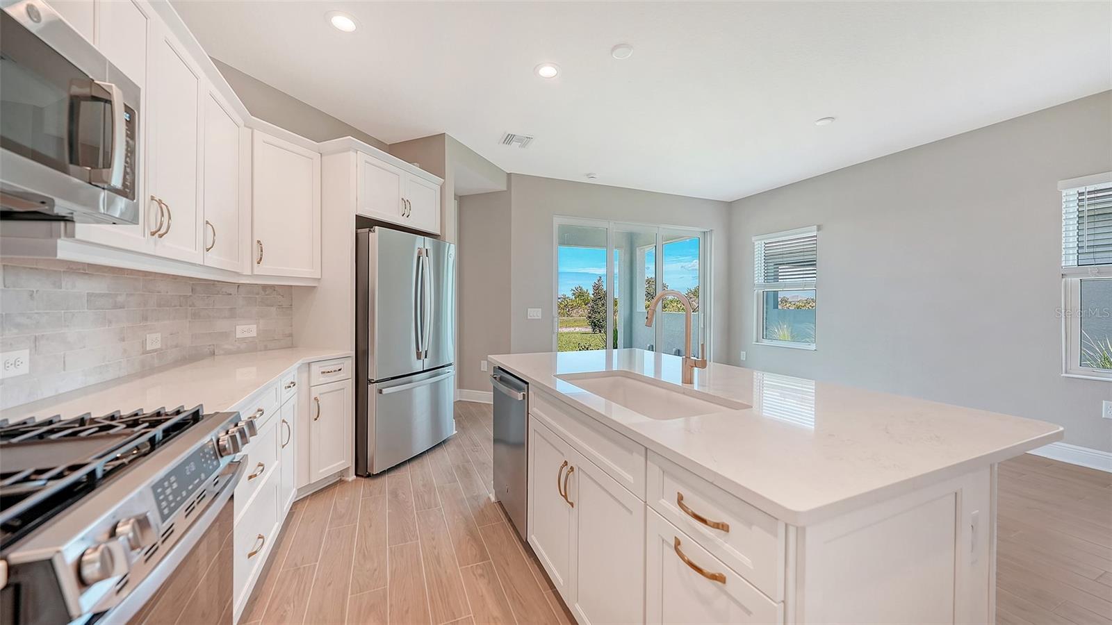 17771 SYLVESTER DR — photo 10