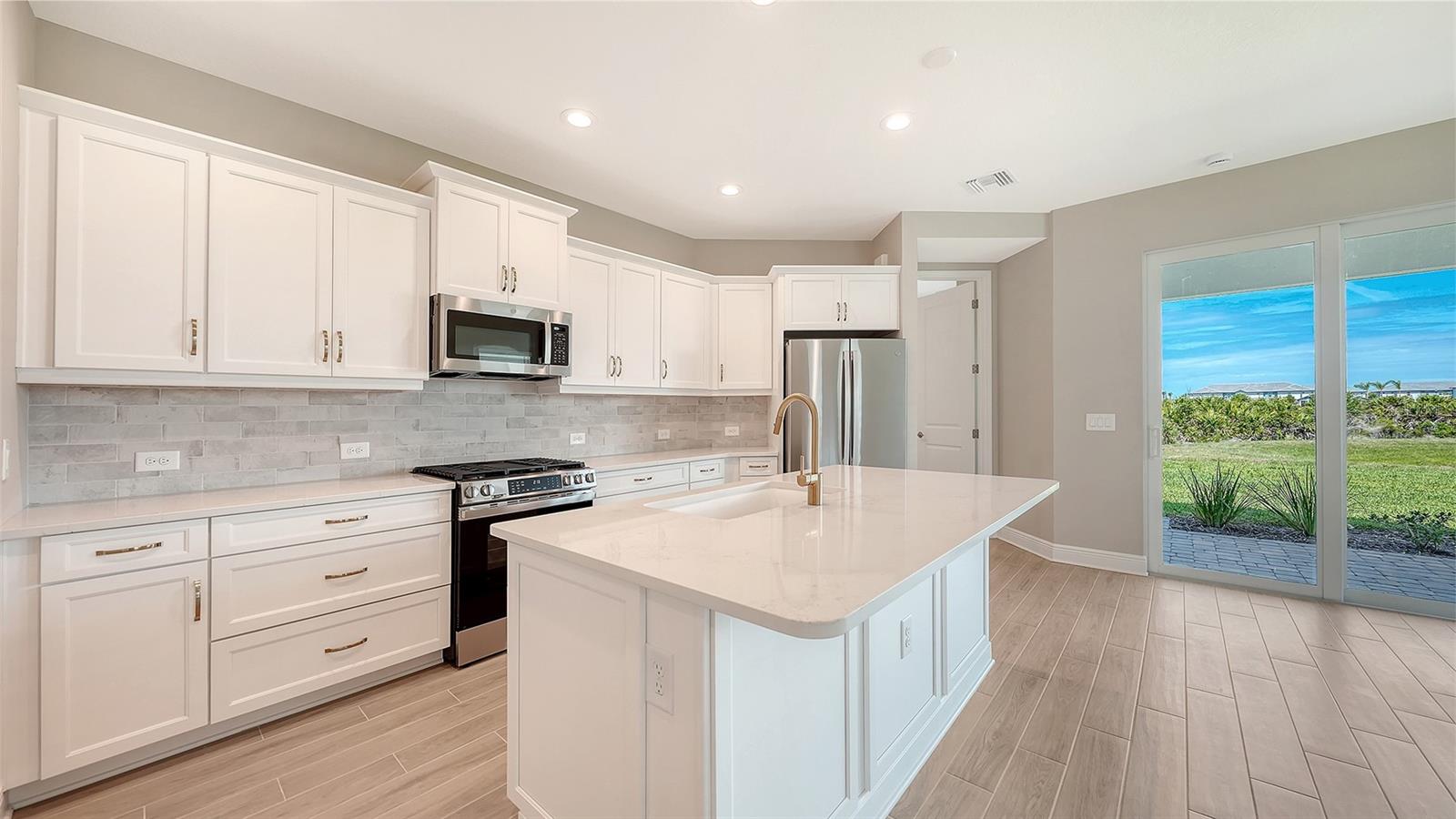 17771 SYLVESTER DR — photo 11