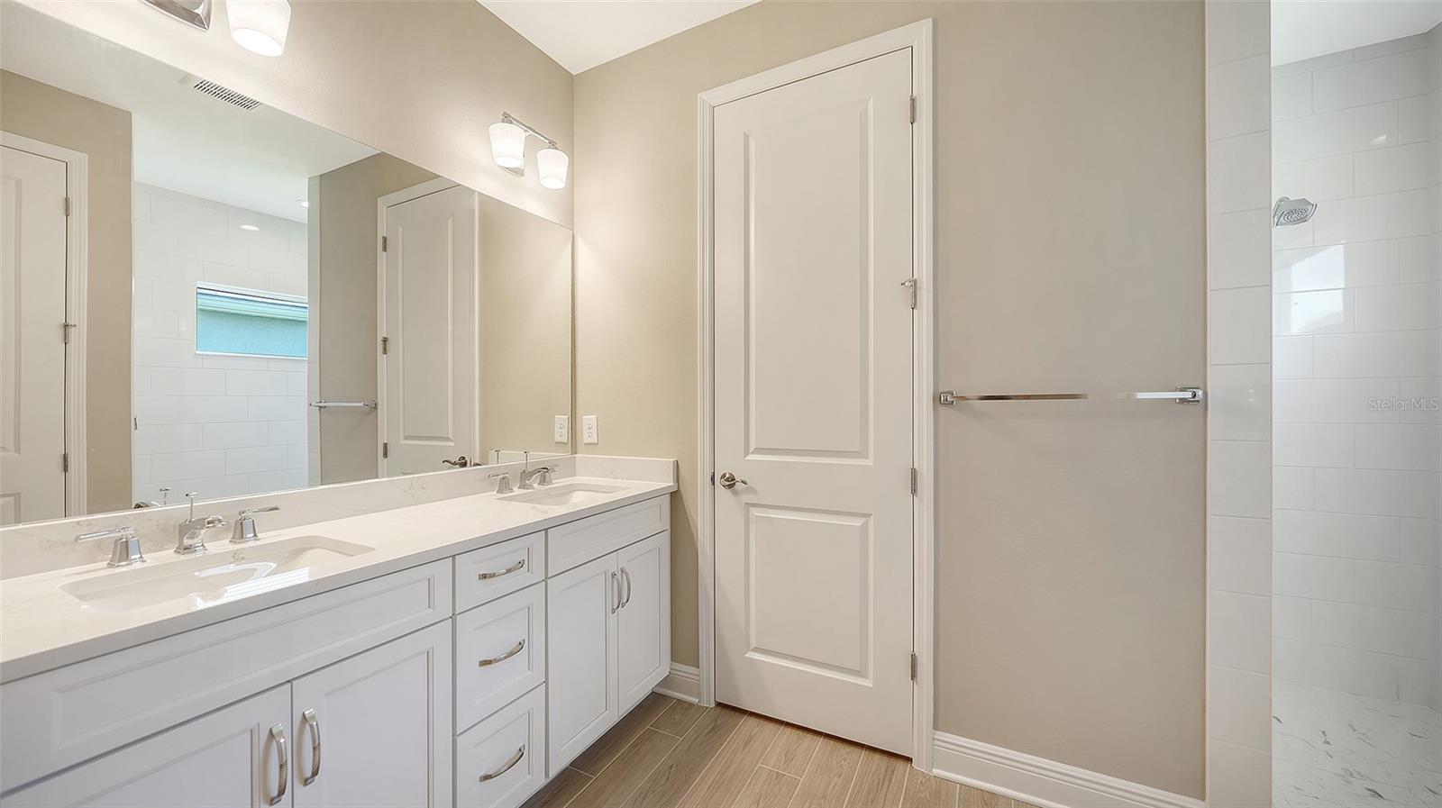 17771 SYLVESTER DR — photo 20
