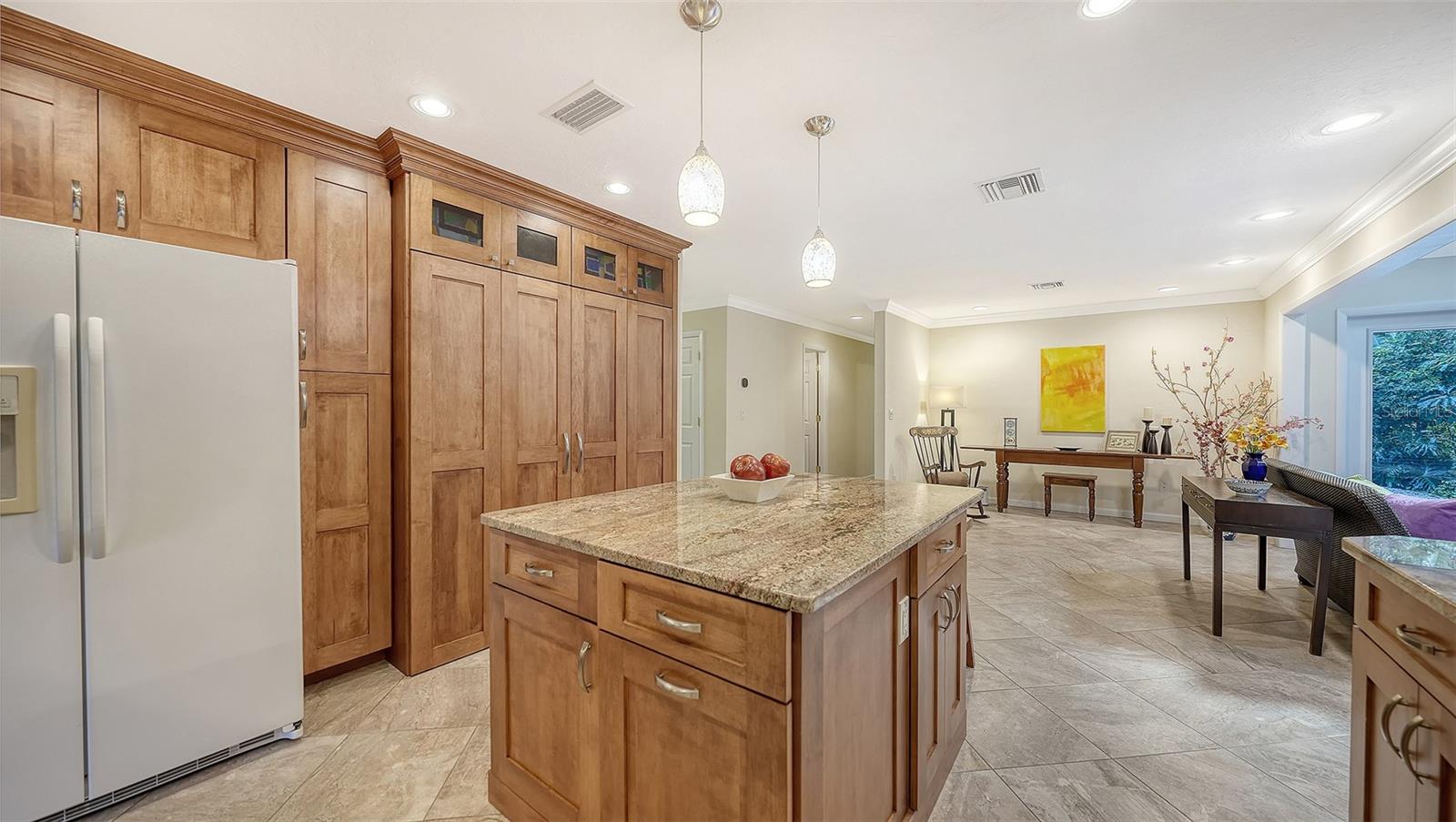 5345 SIESTA CT — photo 10