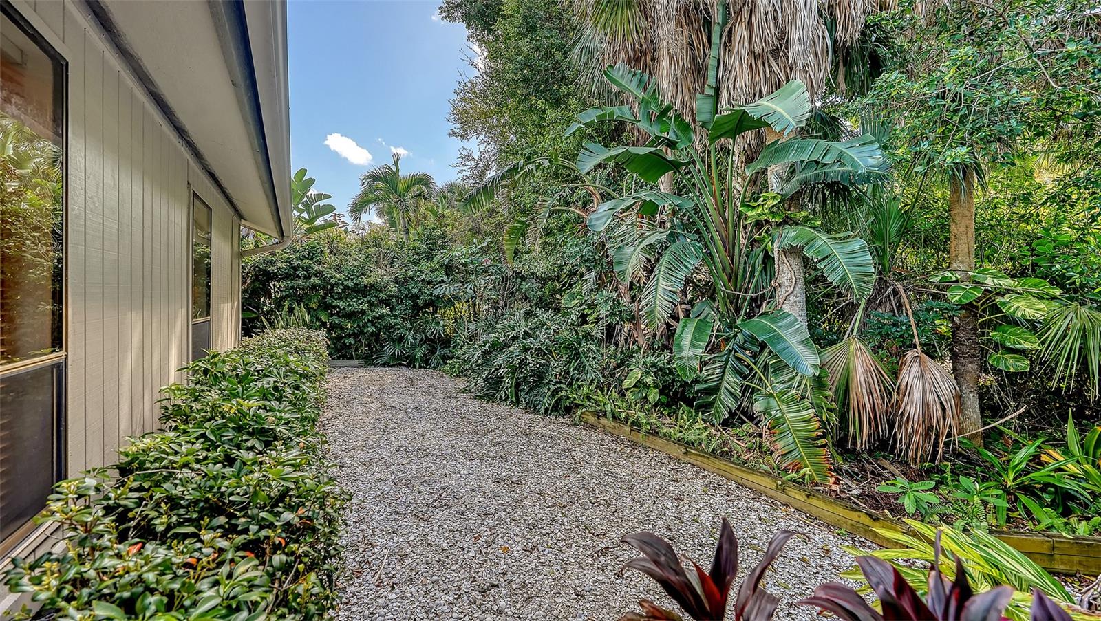 5345 SIESTA CT — photo 23