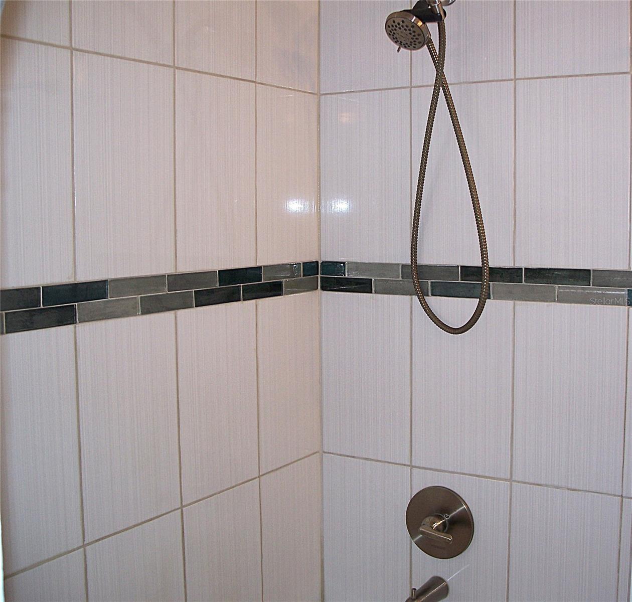 3808 N OAK DR #U42 — photo 8