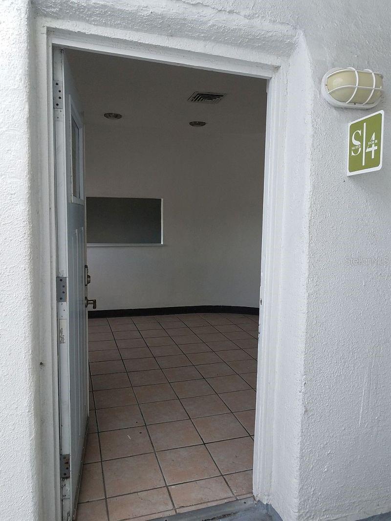 100 E SHELL POINT RD — photo 14