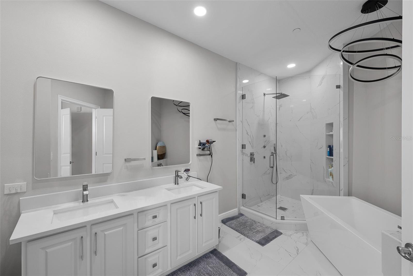 449 S 12TH ST #1402 — photo 22