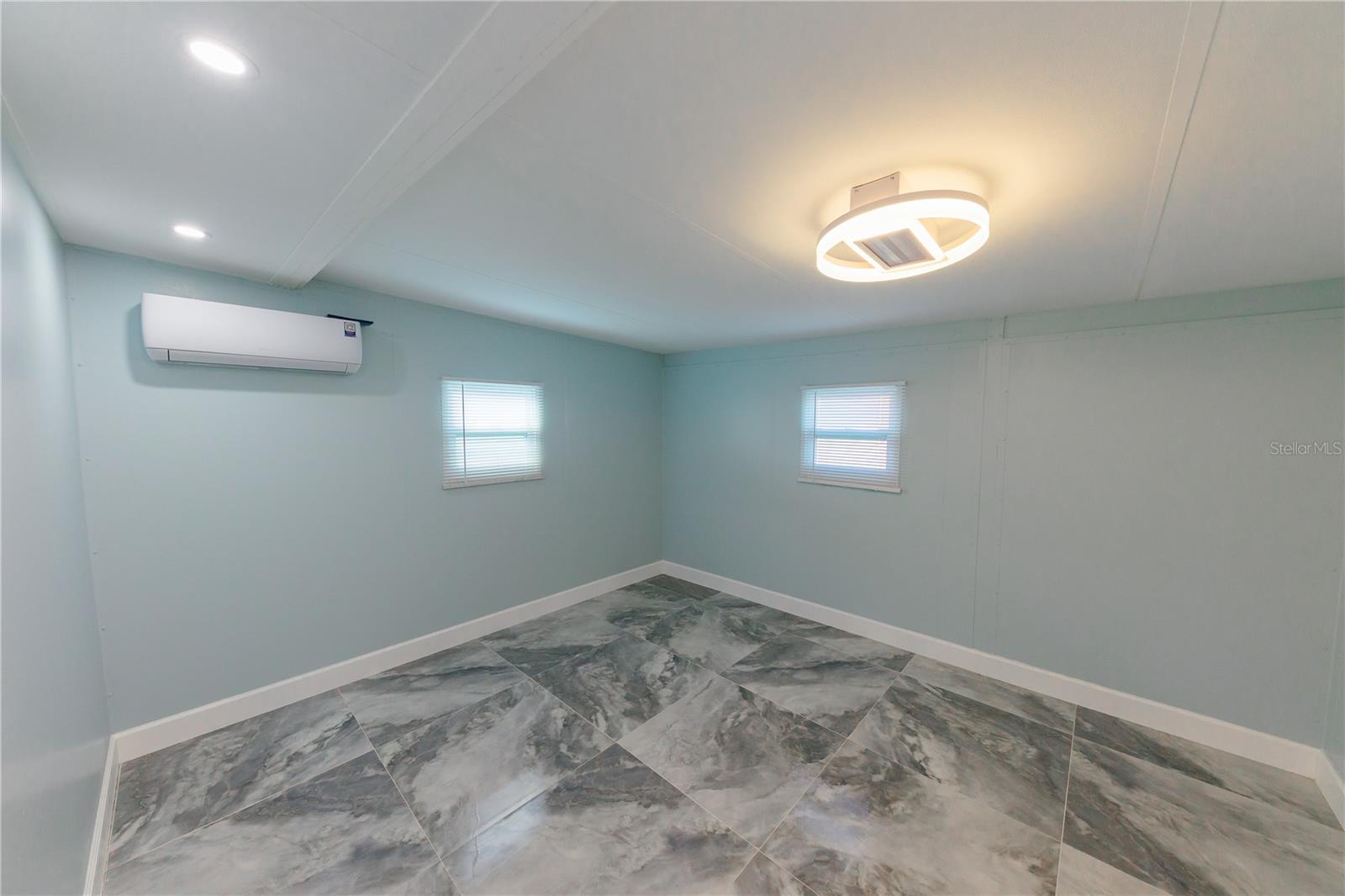 300 53RD ST W — photo 23