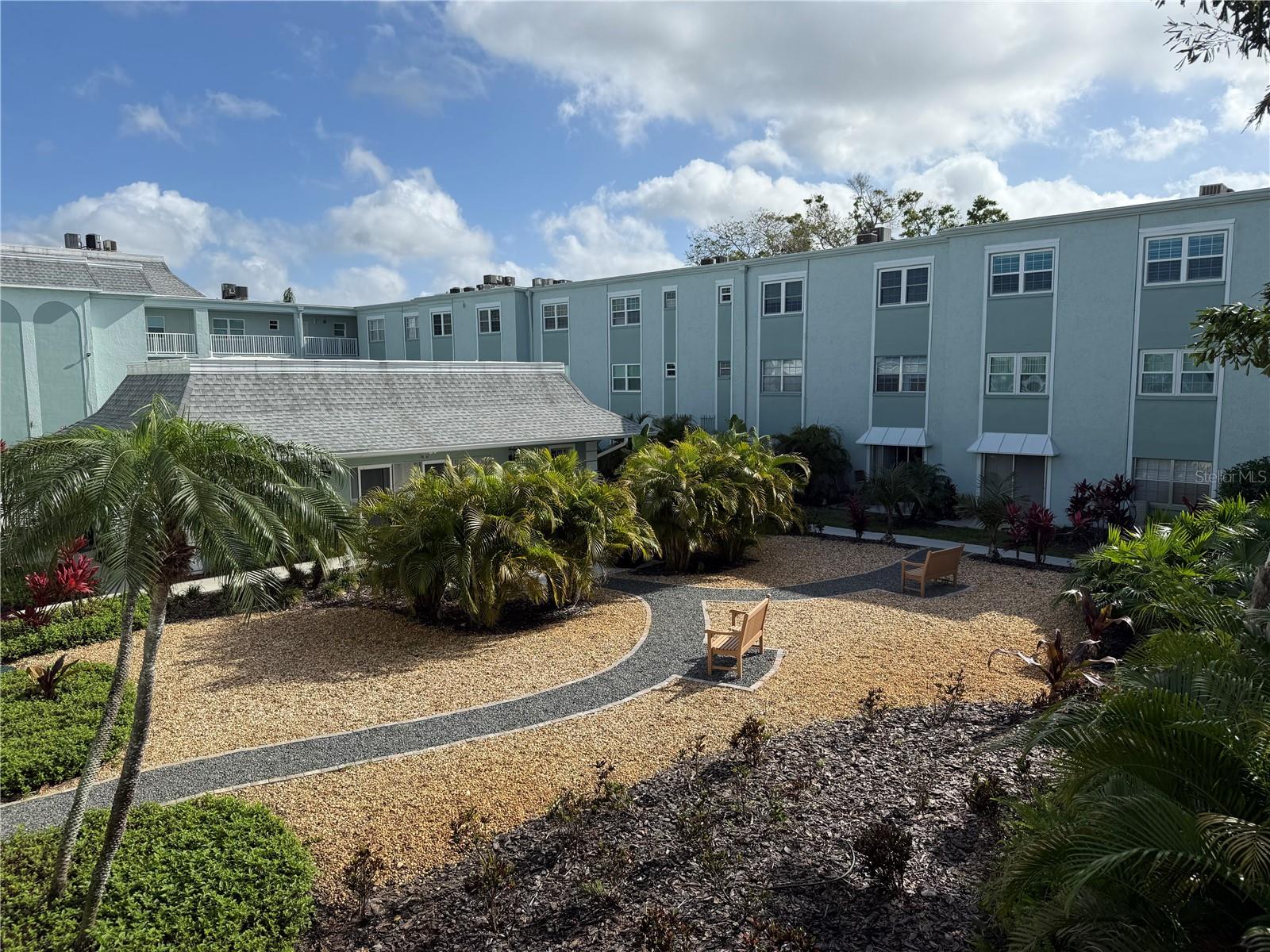 1706 BELLEAIR FOREST DR #226 — photo 17