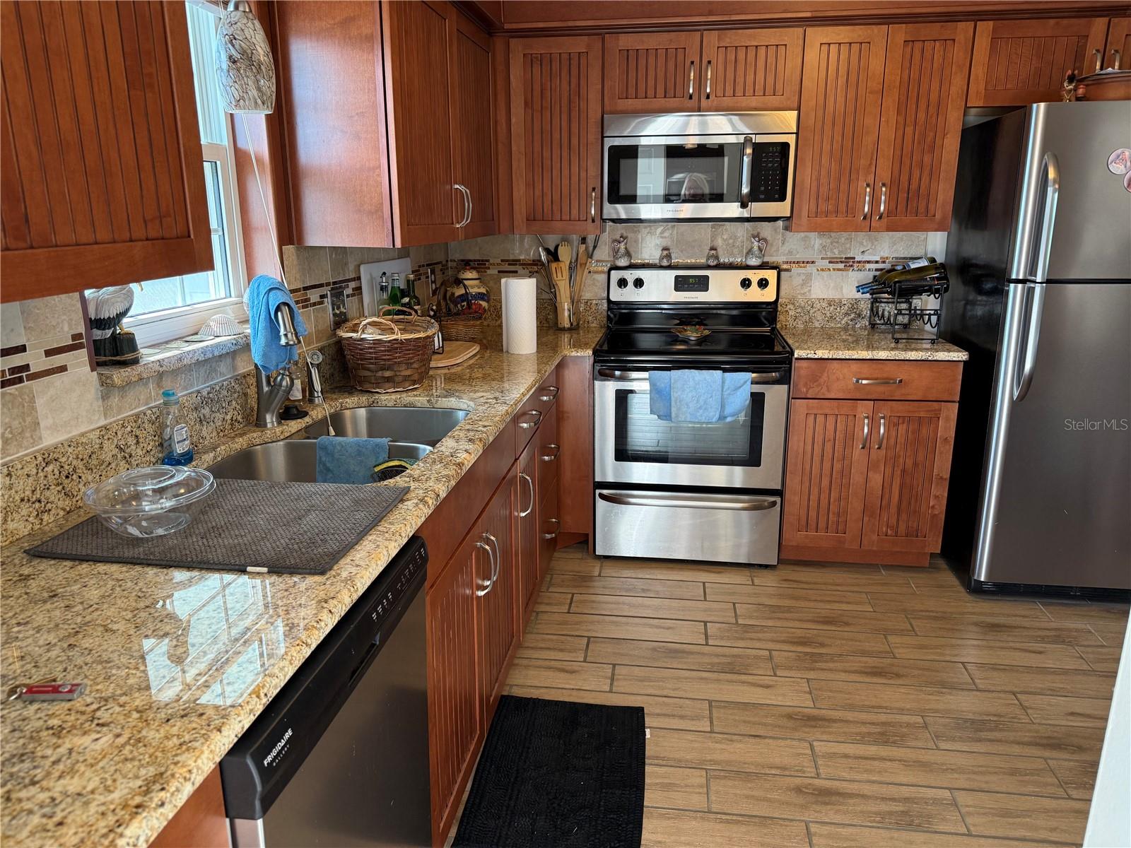 1706 BELLEAIR FOREST DR #226 — photo 6