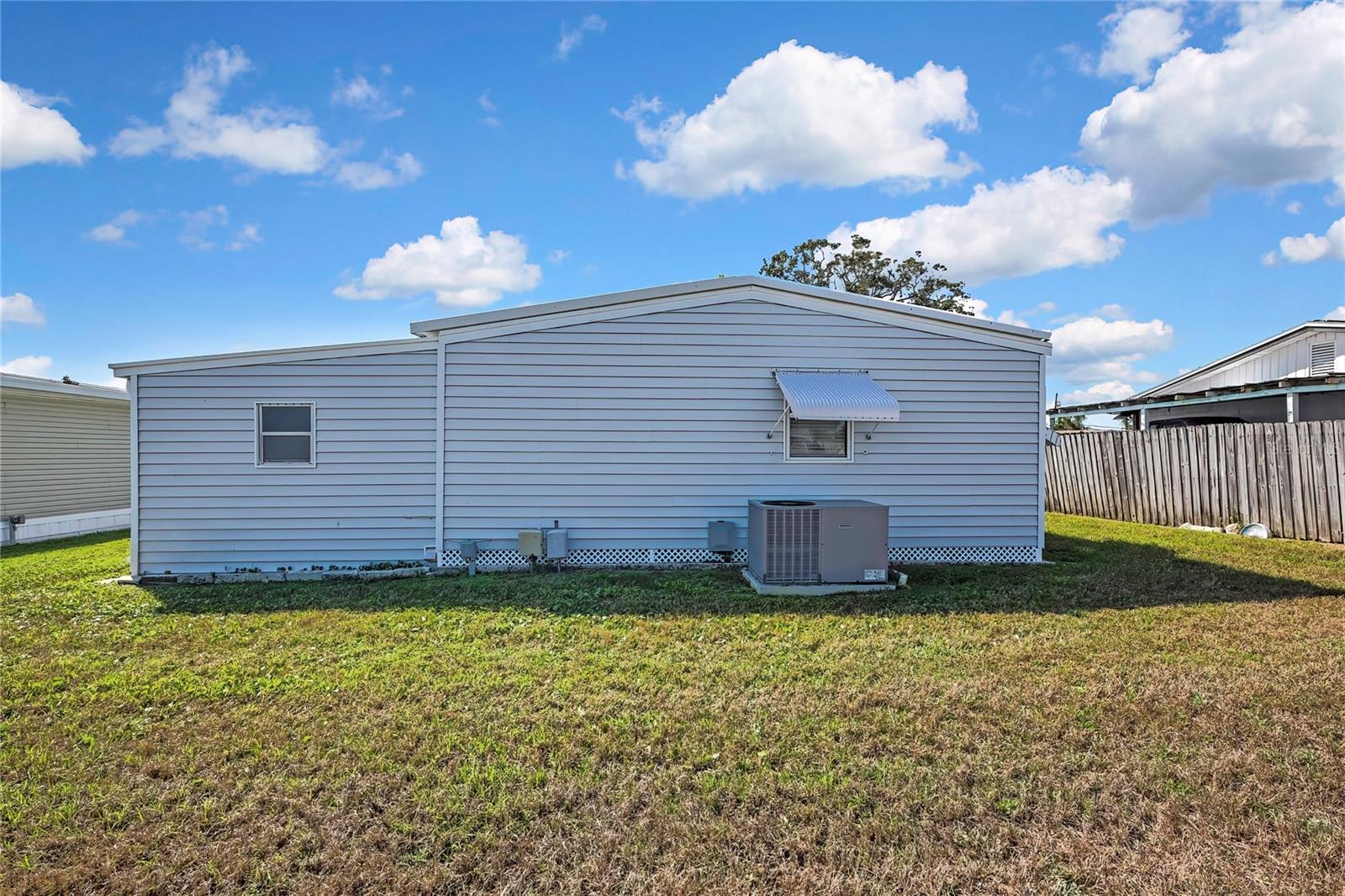 4809 EMPRESS LN — photo 36