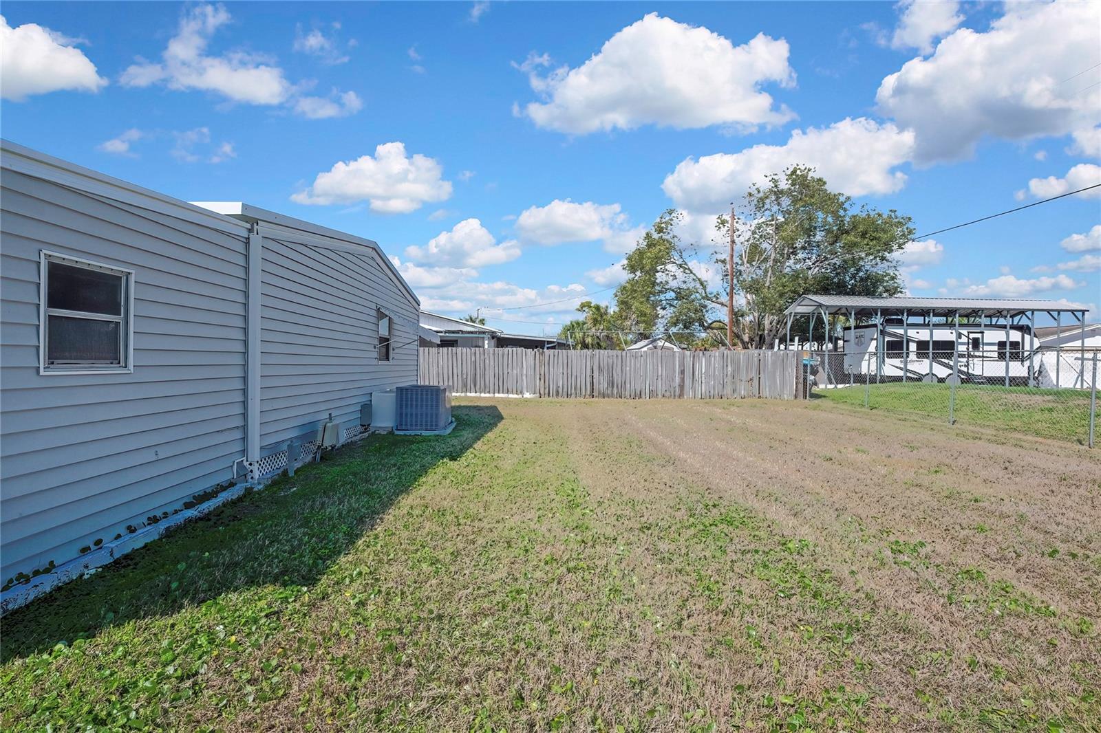 4809 EMPRESS LN — photo 35