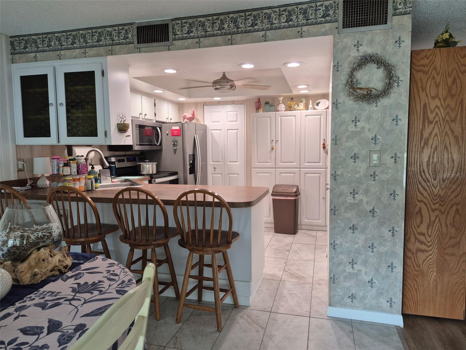 225 COUNTRY CLUB DR #C225 — photo 9