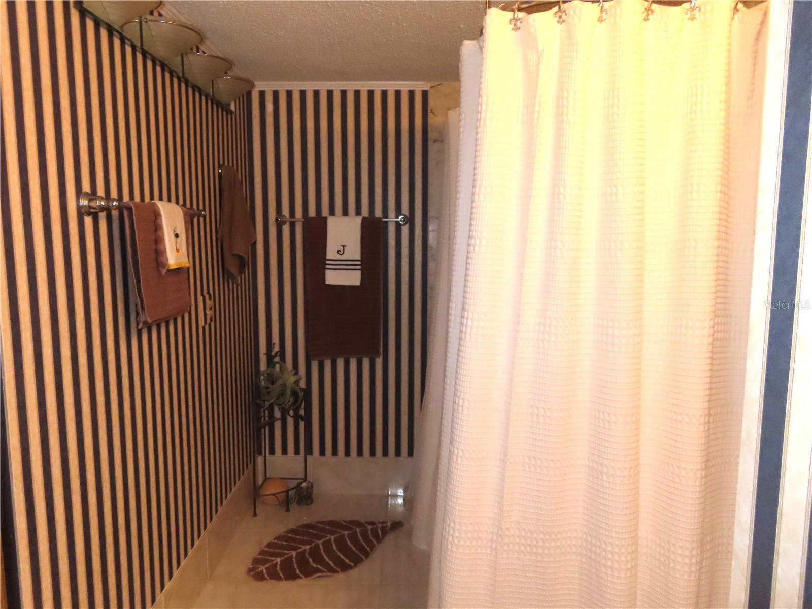 225 COUNTRY CLUB DR #C225 — photo 17