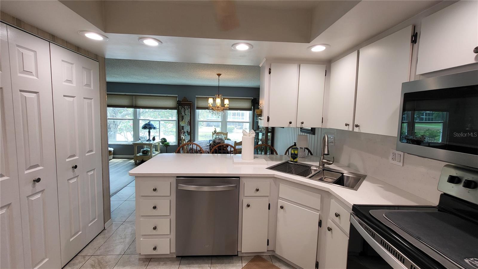 225 COUNTRY CLUB DR #C225 — photo 5
