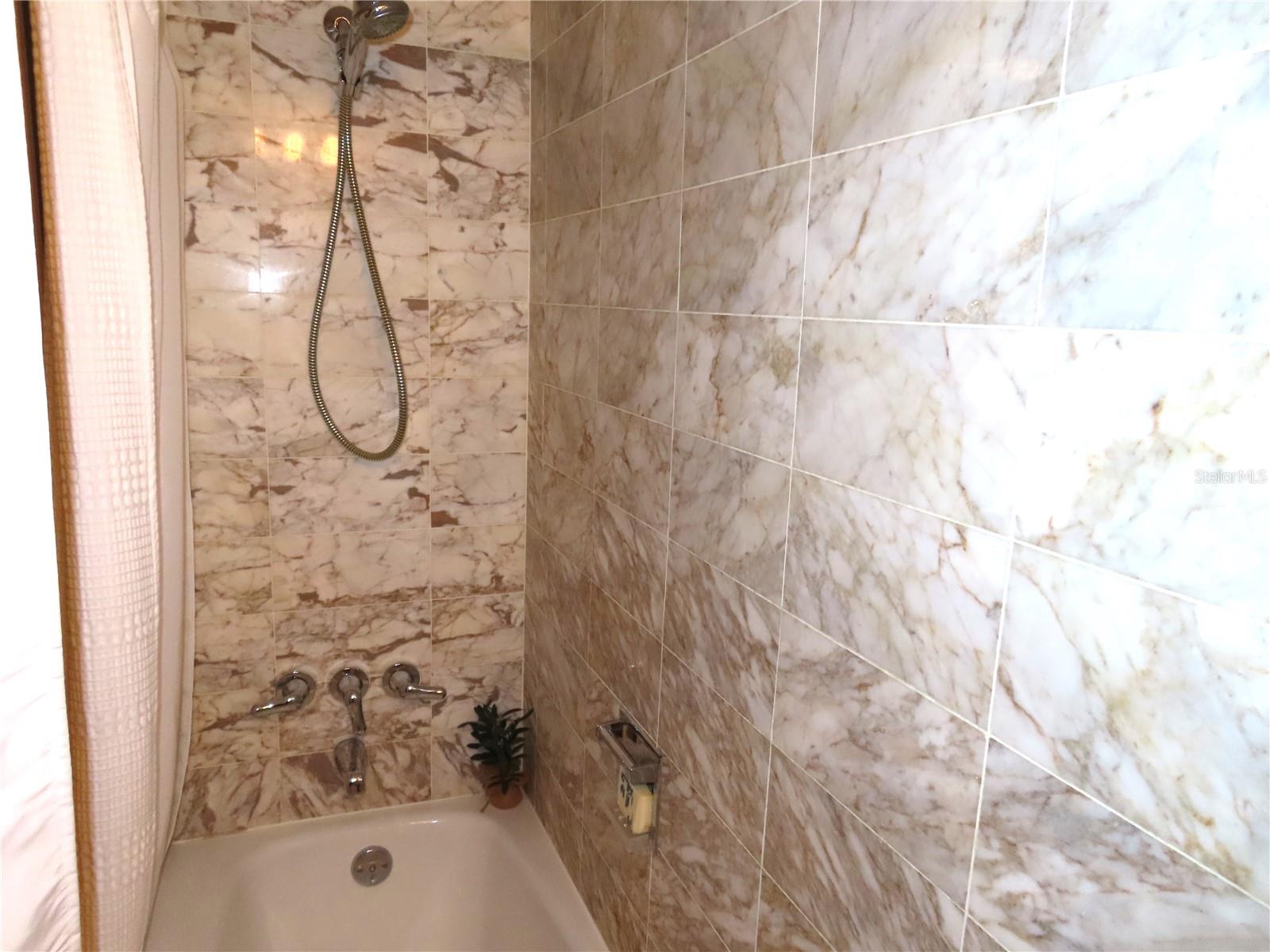 225 COUNTRY CLUB DR #C225 — photo 19