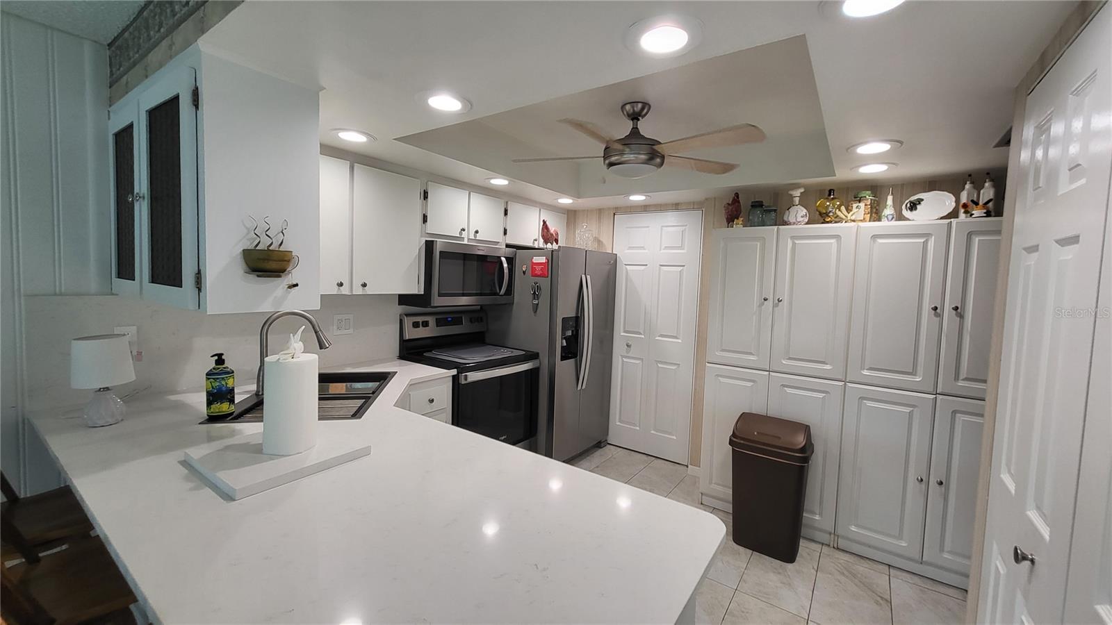 225 COUNTRY CLUB DR #C225 — photo 4