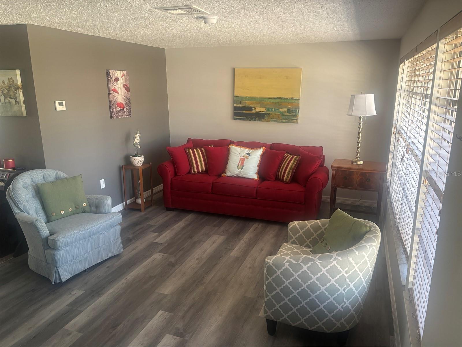 8302 SPLIT RAIL LN — photo 8