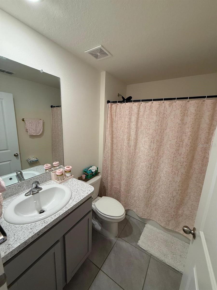 10662 CHIPPEWA DR — photo 23