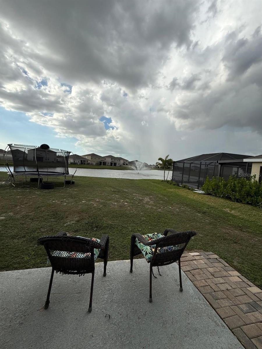 10662 CHIPPEWA DR — photo 32