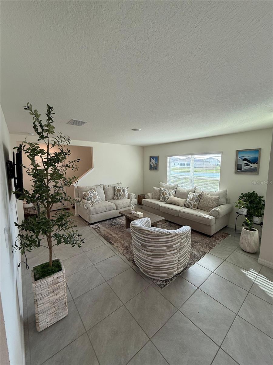 10662 CHIPPEWA DR — photo 5