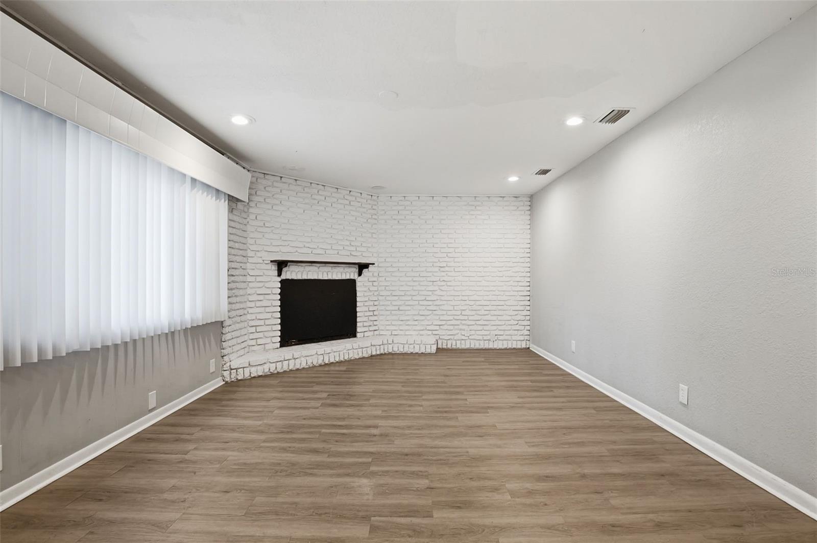 1477 S PRESCOTT AVE — photo 14