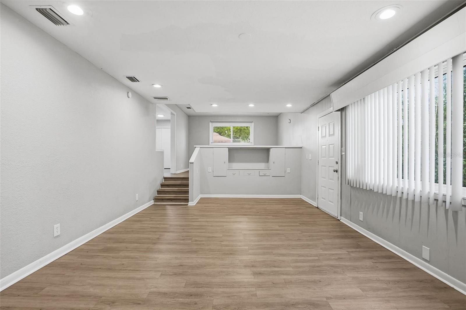 1477 S PRESCOTT AVE — photo 13
