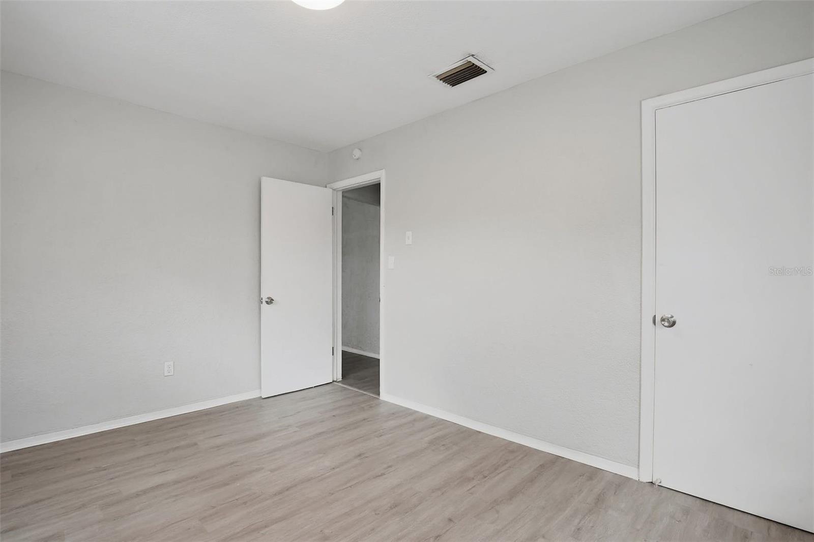 1477 S PRESCOTT AVE — photo 28