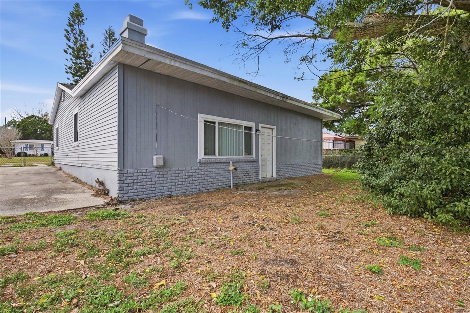 1477 S PRESCOTT AVE — photo 33