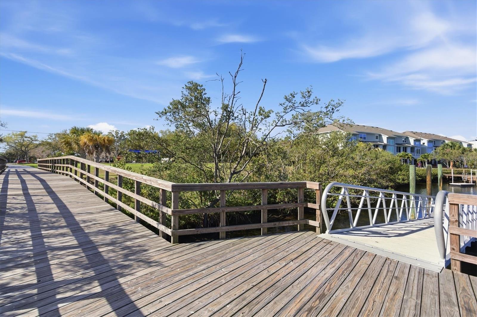 36 WINDRUSH BAY DR #36 — photo 59