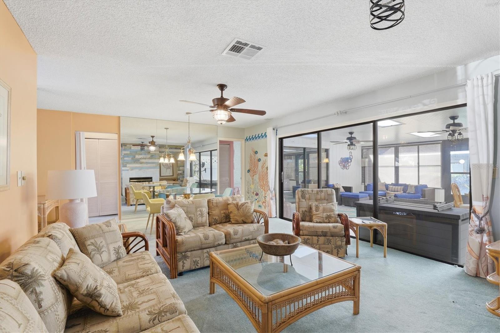 36 WINDRUSH BAY DR #36 — photo 9
