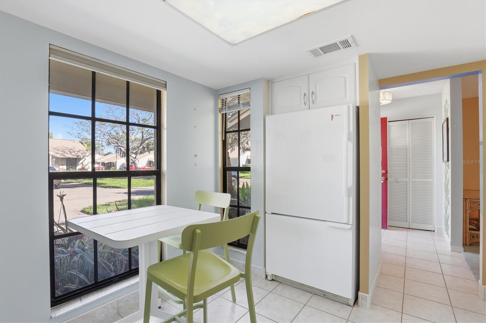 36 WINDRUSH BAY DR #36 — photo 18