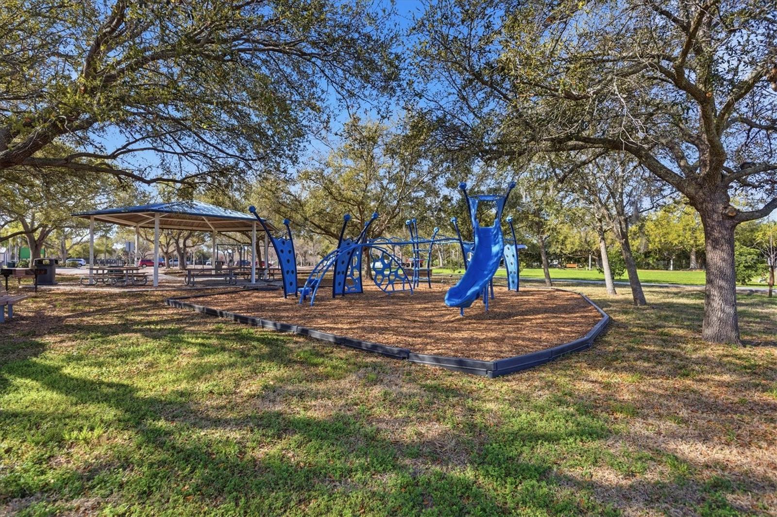 36 WINDRUSH BAY DR #36 — photo 58