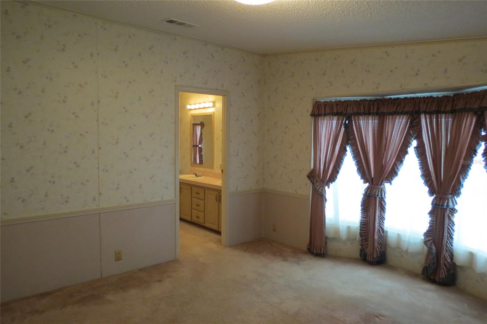 36603 JODI AVE — photo 14