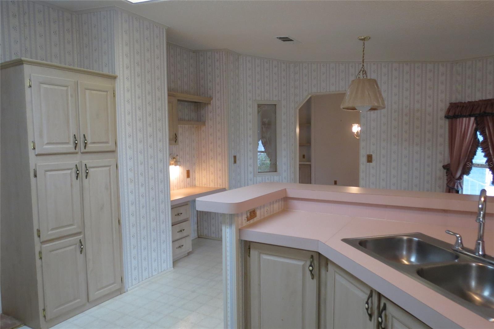 36603 JODI AVE — photo 8