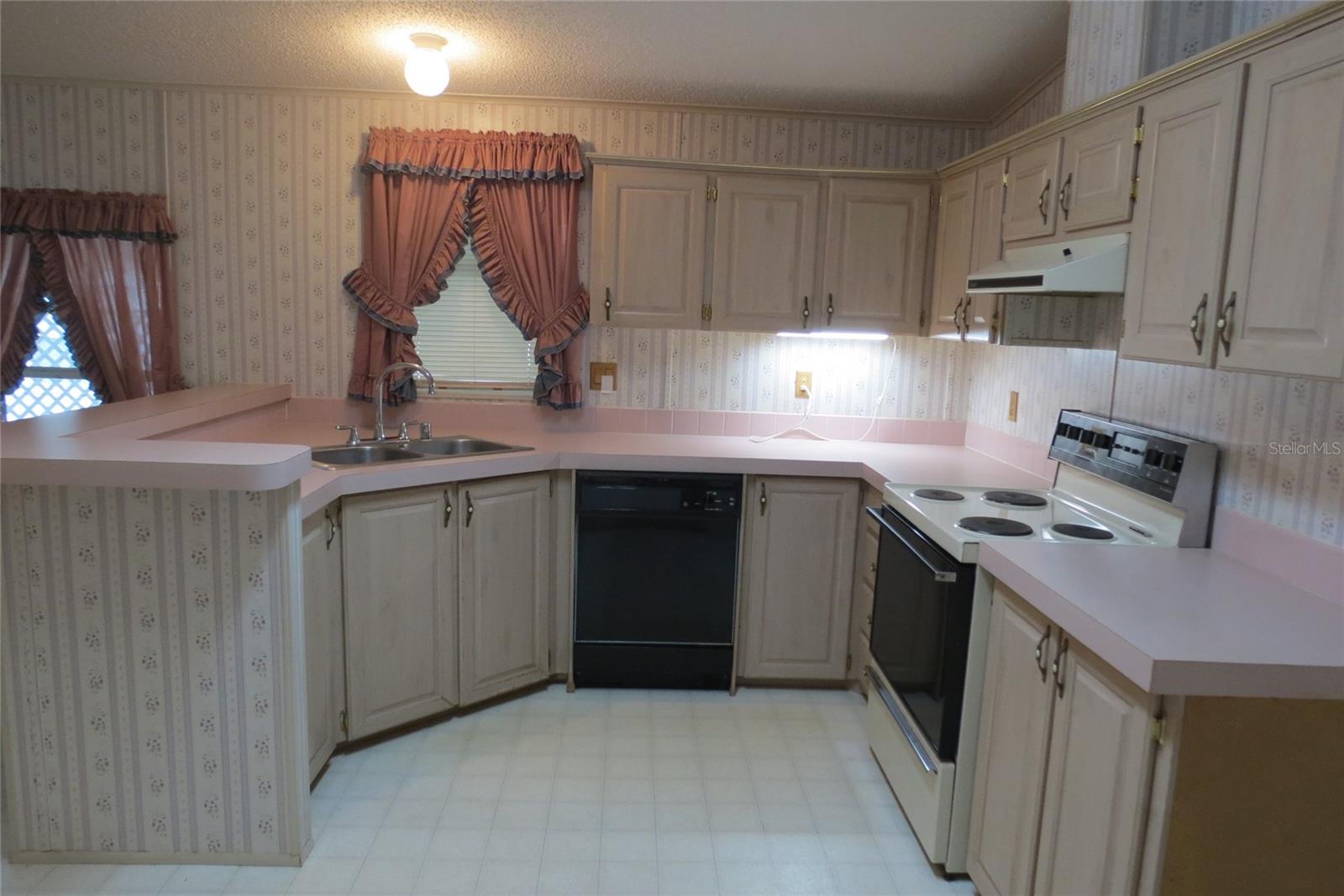 36603 JODI AVE — photo 10