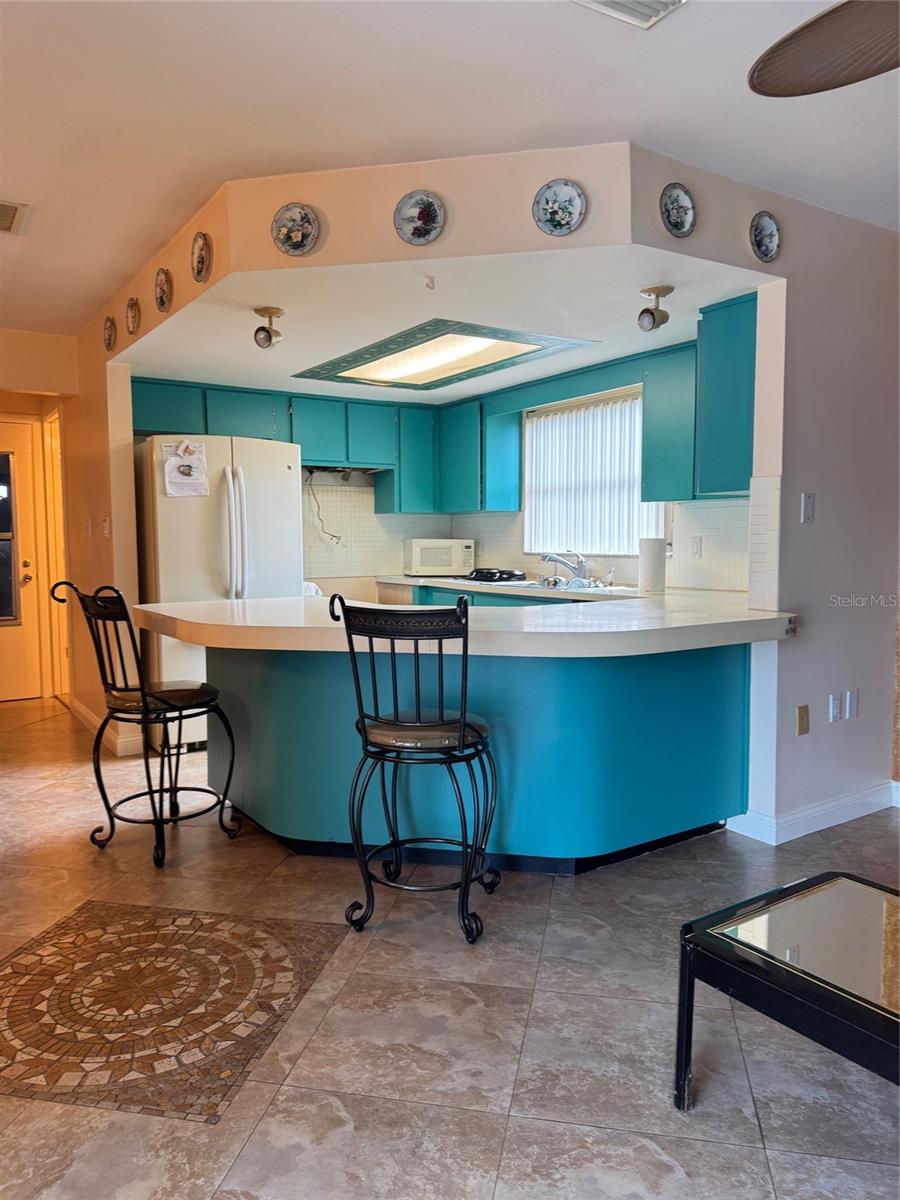 9201 BARRINGTON LN — photo 5